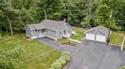 Cabin by the Creek with private creek access -