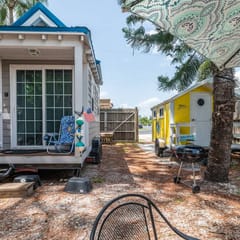 Tiny House Seashell - tiny living at the beach
