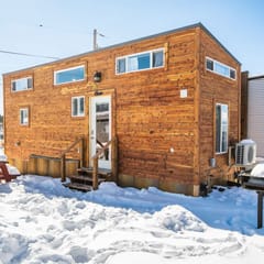 Tiny House Oscar - one block to Harrison