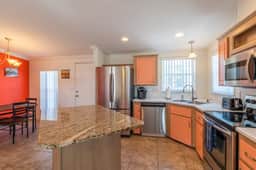 2 Bedroom 2 Bath home near Siesta Key Beach - Image 2