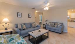 Sleeps 10 & pet friendly #3606 Villa Franca - Image 2