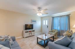 Sleeps 10 & pet friendly #3606 Villa Franca - Image 4