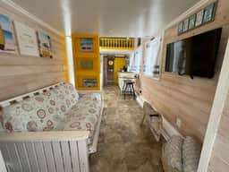Tiny House Yellow Lifeguard Stand- pet friendly - Image 2