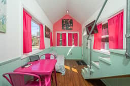 Tiny House Flamingo - free WiFi - Image 2