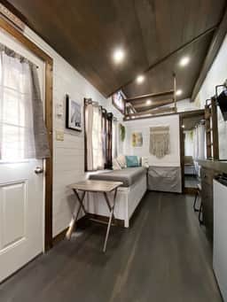 Tiny House Scarlett - Pet Friendly - Image 2