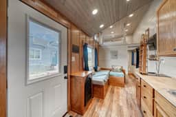 Tiny House Lilly- downtown Leadville - Image 5