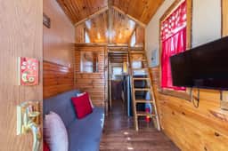 Cozy, rustic Tiny House Rudy - Image 3