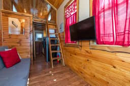 Cozy, rustic Tiny House Rudy - Image 5