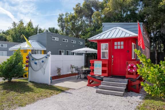 Red Lifeguard Stand - pet freindly - Image 1