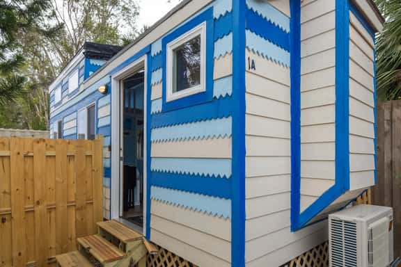 Tiny House Calypso with 1st floor sleeping - Image 1
