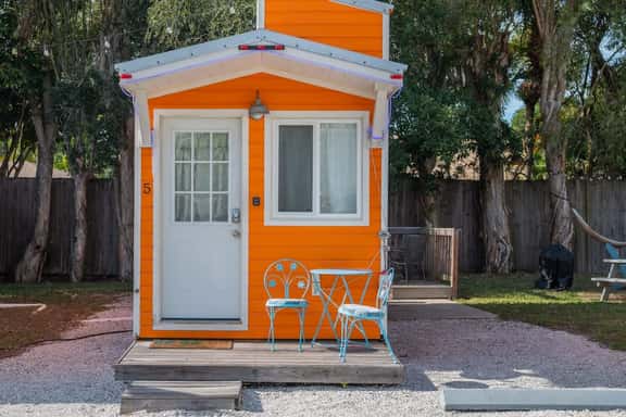 Tiny House Siesta- perfect tiny house for two! - Image 1