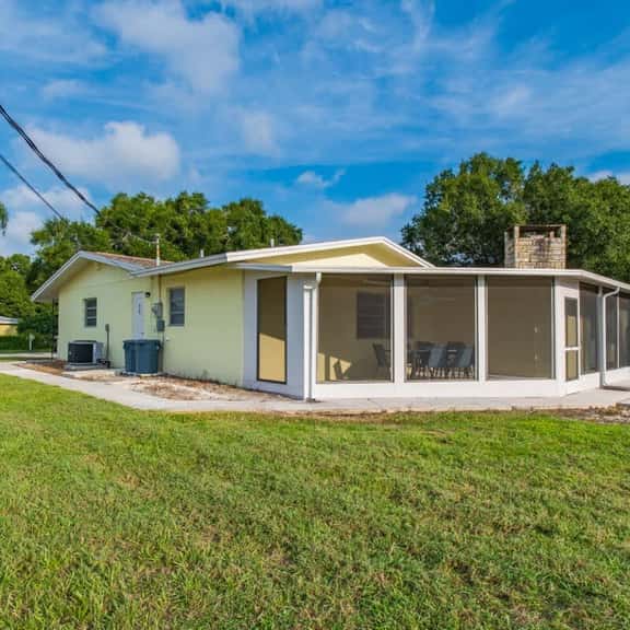 4 Bed 2 Bath near Siesta Key - Pet Friendly - Image 1