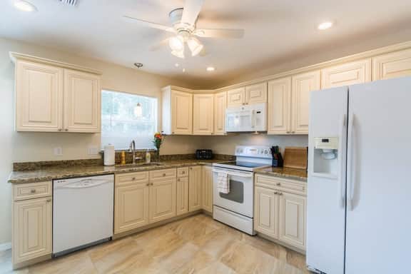 Near Siesta Key - single story pet friendly - Image 5