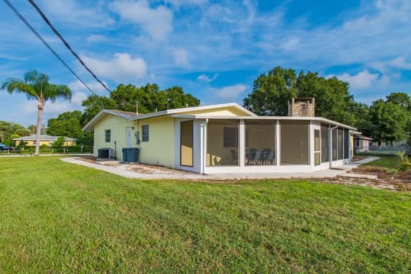 4 Bed 2 Bath near Siesta Key - Pet Friendly - Image 1
